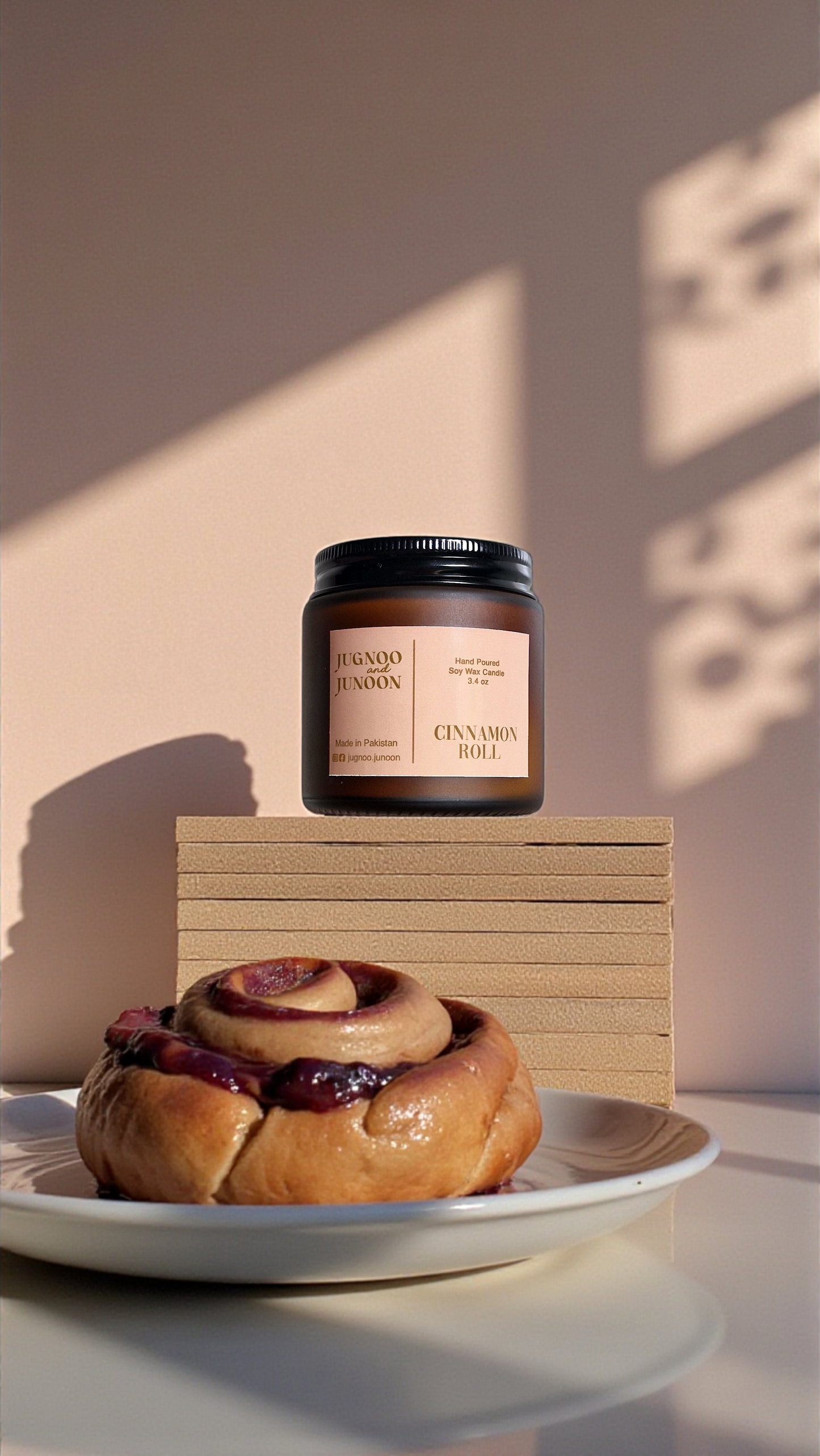 Cinammon Roll Premium Candle