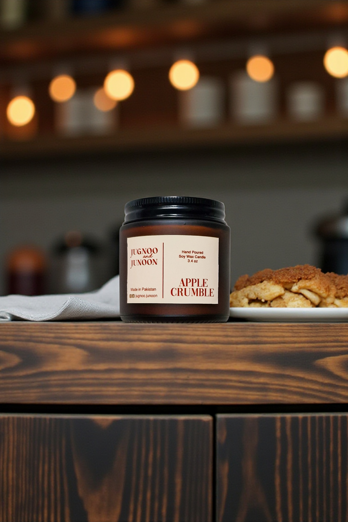 Apple Crumble Premium Candle