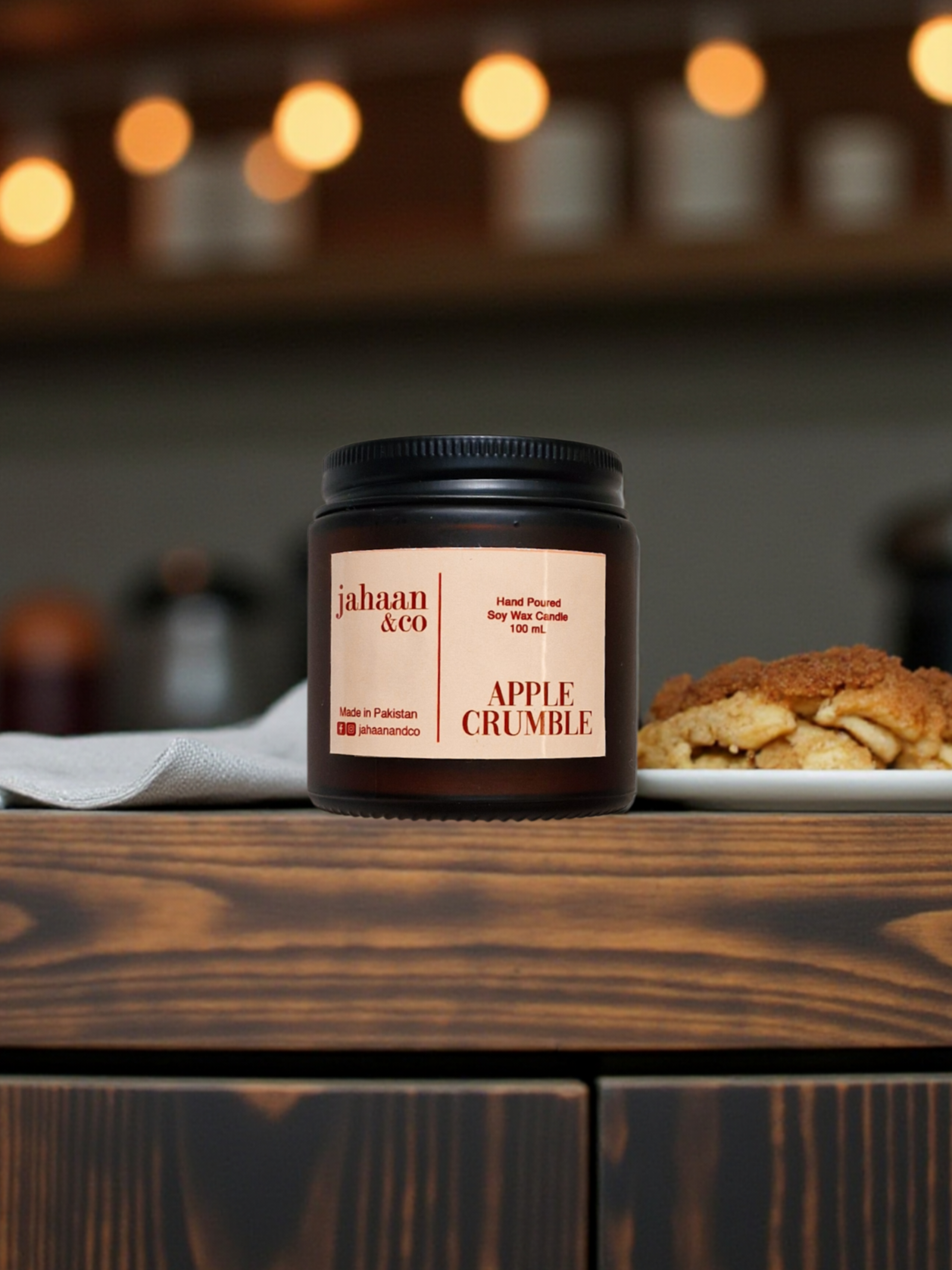 Apple Crumble Premium Candle