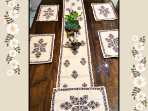 Table runner and 6 placemats